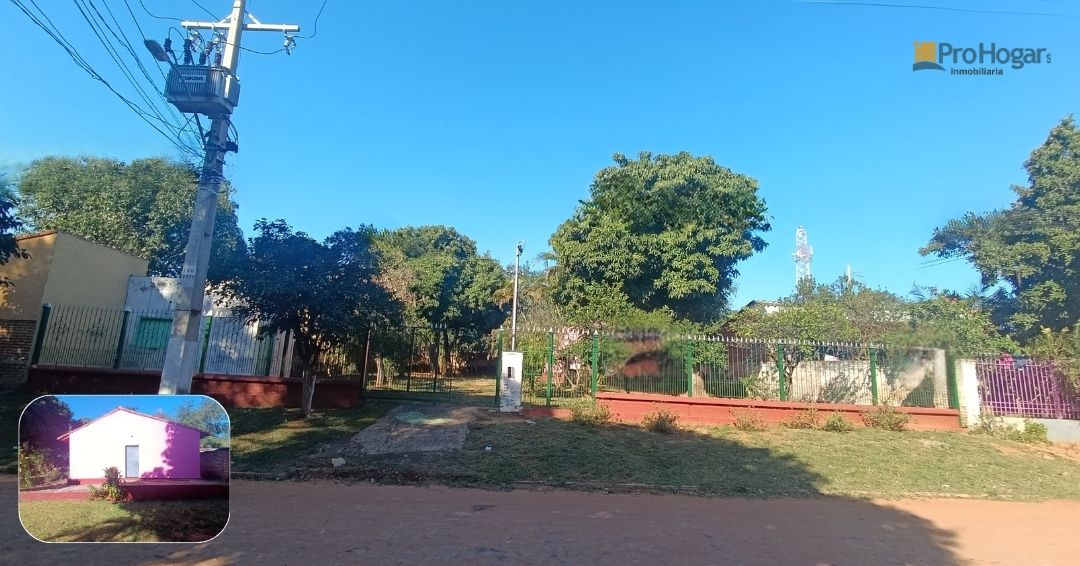 Casa en Venta  con 2 Terrenos en Luque