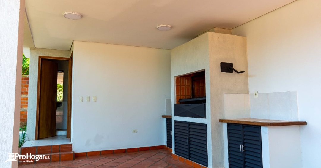 Casa de 2 Dormitorios en un barrio tranquilo con todas las comodidades