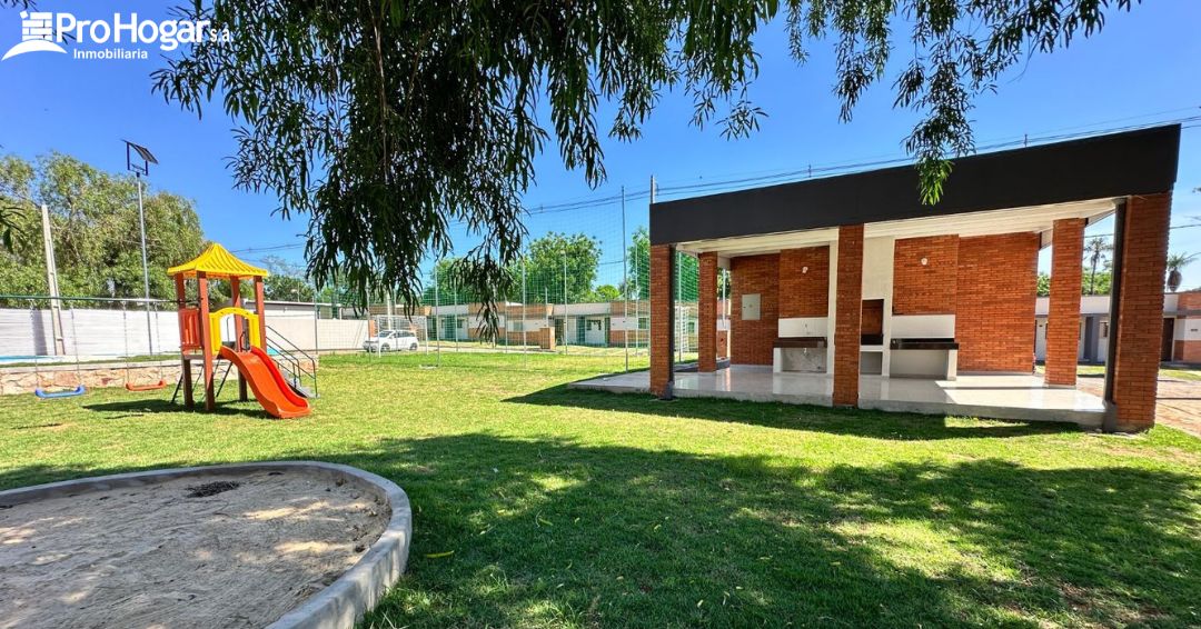 Hermosa Casa a Estrenar en Luque, Barrio Arasy 2