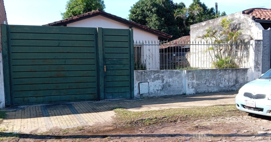 Oportunidad Única: Casa en Venta en Asunción