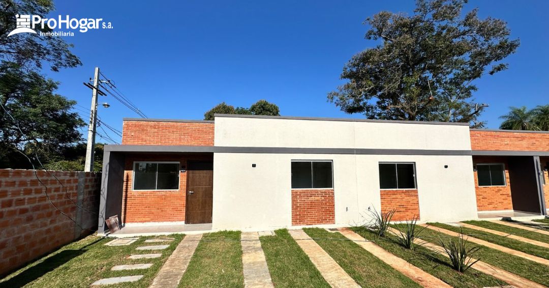 Casa en venta en Barrio Arasy, Areguá