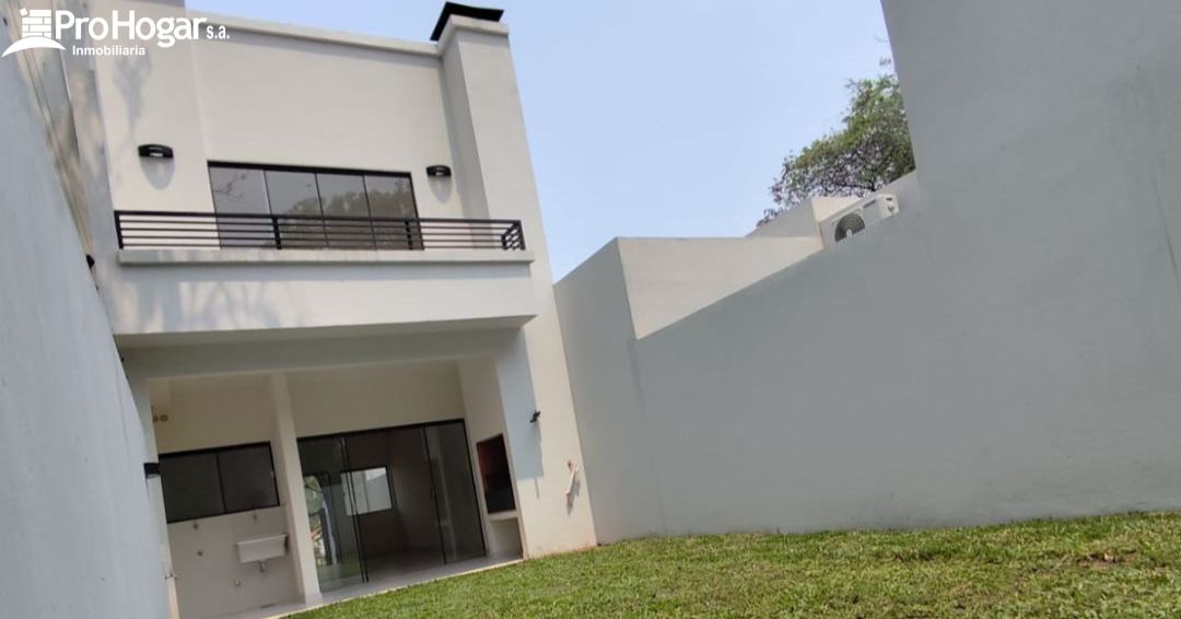 Casa a estrenar en venta en barrio Isla Bogado - Luque