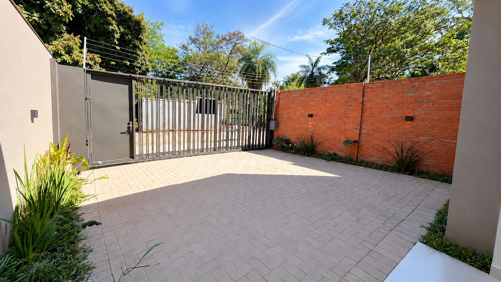 Venta de Dúplex de 3 Dormitorios, en Luque